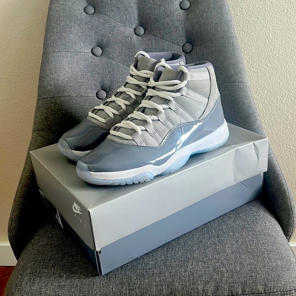 Air Jordan 11 Retro Cool Grey size 8 men’s